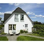 Semesterbostad Haus Schleitraum *